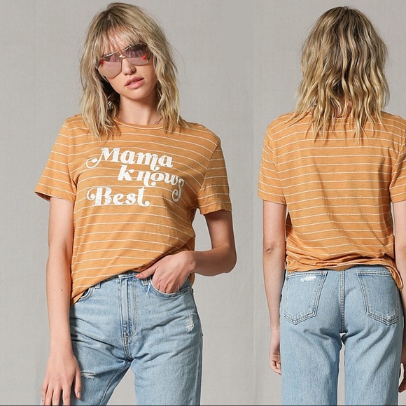 NEW! Mama Knows Best Graphic Tee - Picture 3 of 6